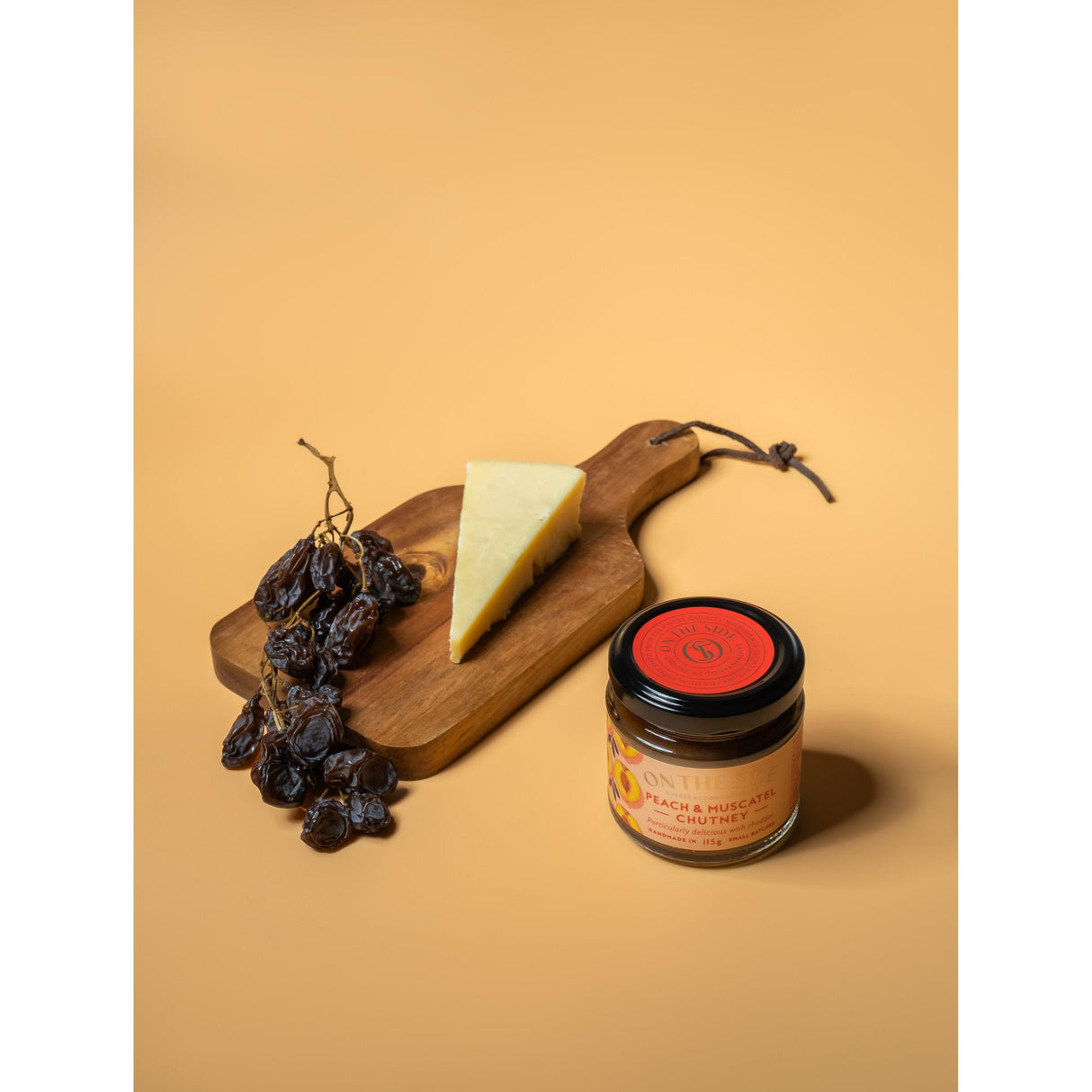 On The Side Peach Muscatel Chutney 115g