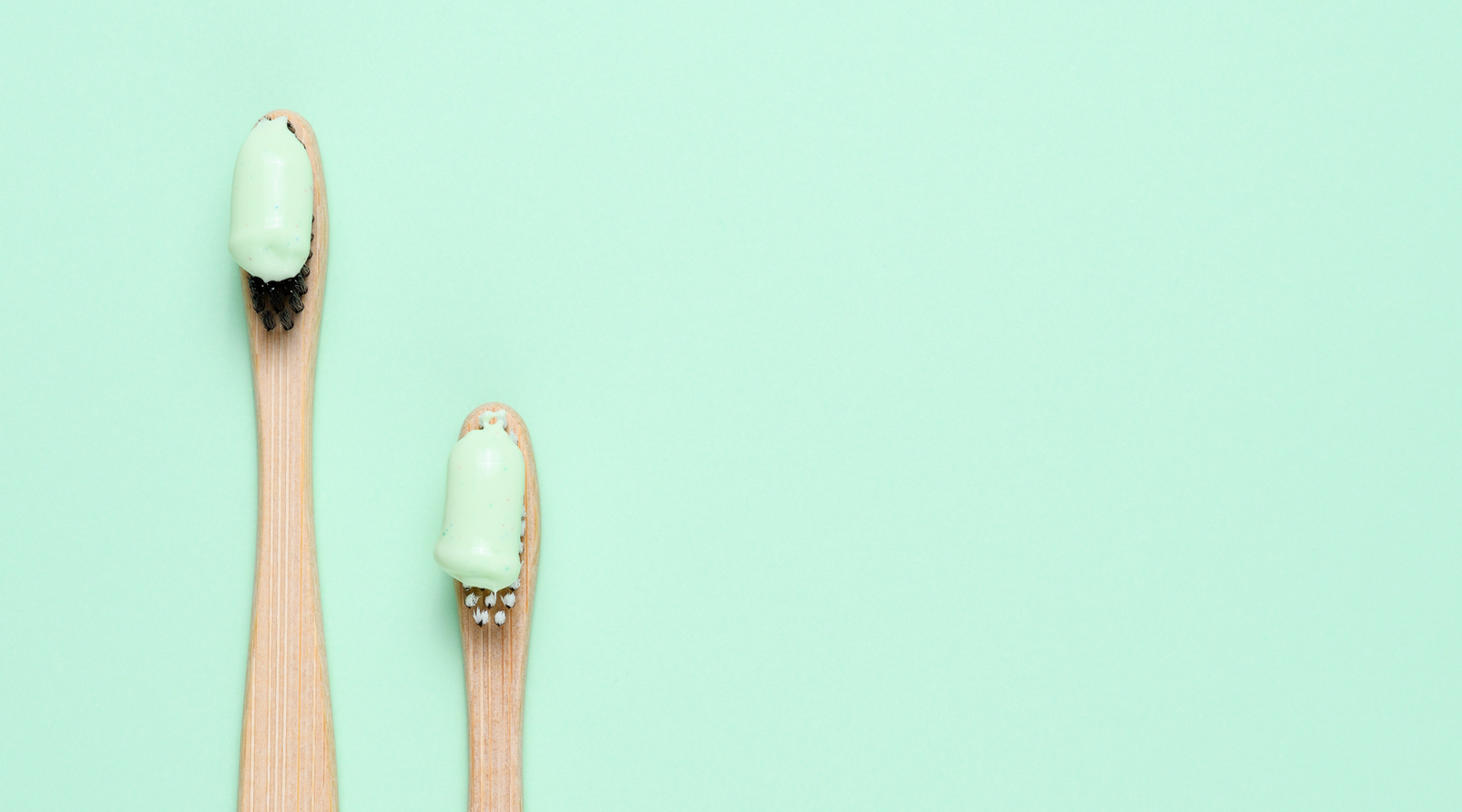 Fluoride vs. Hydroxyapatite Toothpaste: Which Is Best for Your Teeth?