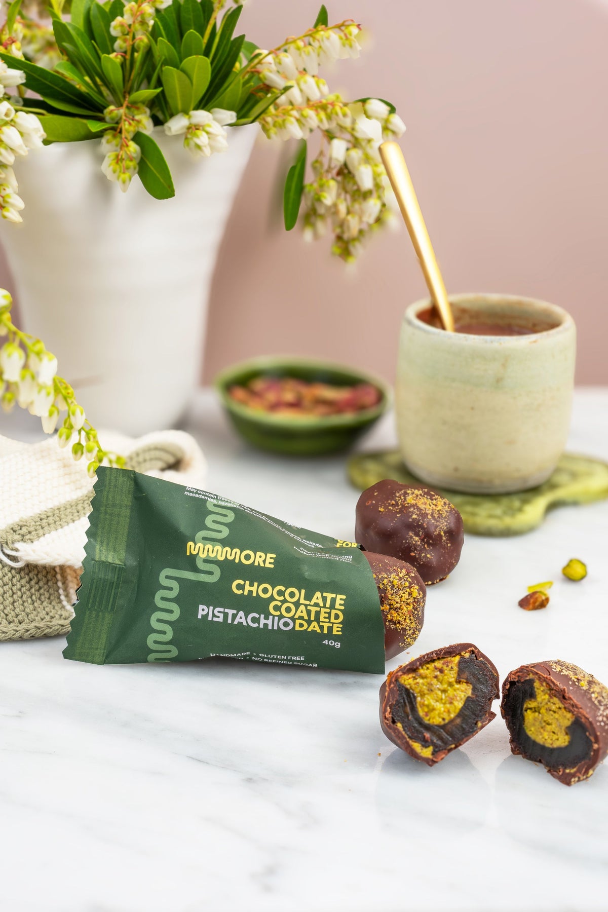 Mmmore Chocolate Coated Date Pistachio single 40g