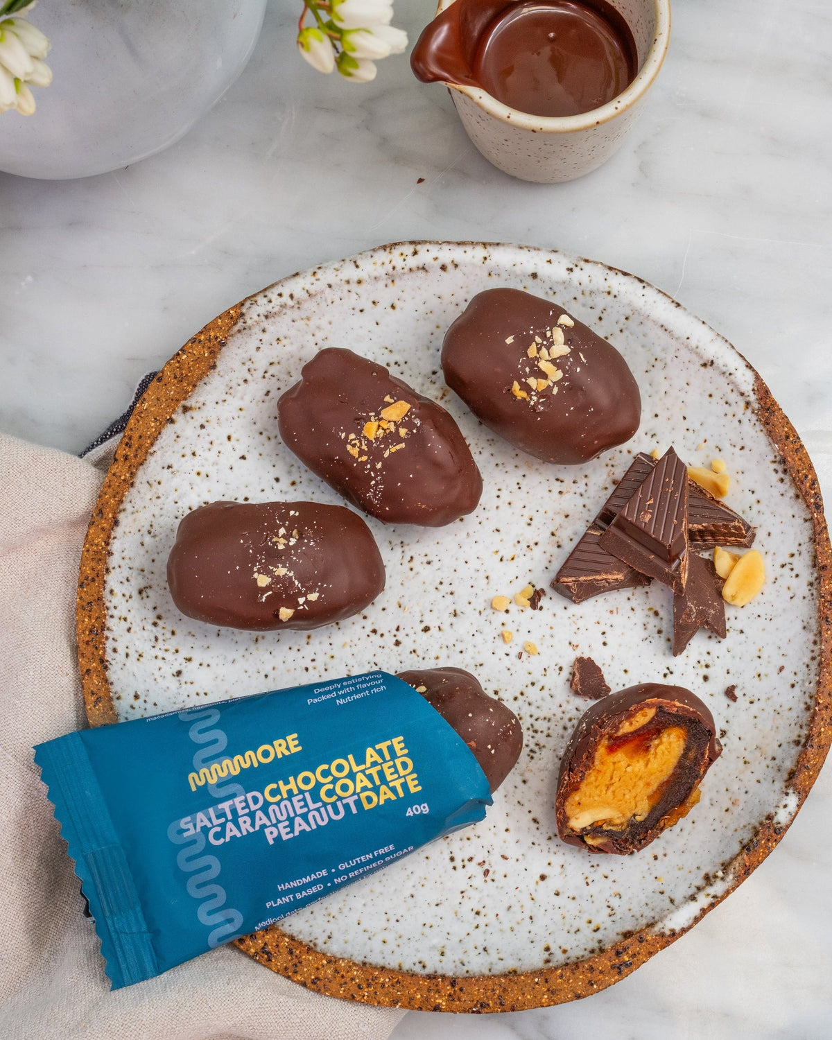 Mmmore Chocolate Coated Date Salted Caramel Peanut single 40g
